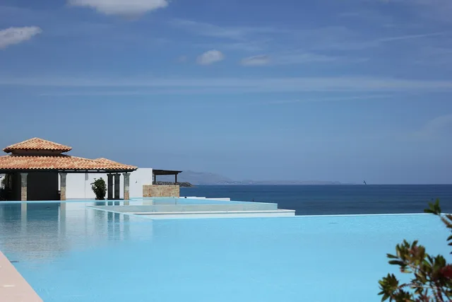 infinity pool, pool, swimming pool, infinity pool, infinity pool, infinity pool, infinity pool, infinity pool, pool. Local SEO for a pool service business: the checklist