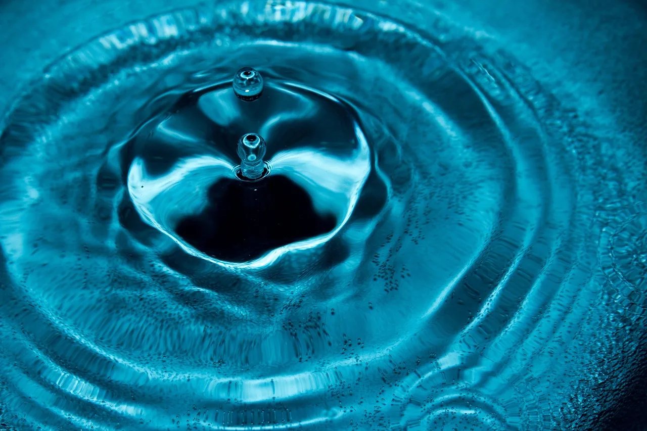 waterdrop, moment, water, nature, pool, waves, drops capture, to form, abstract, time, light, dazzle, drops of freezing, light lighting, blue. Winterizing a Pool in Alberta: The Step Order That Prevents Ice Damage